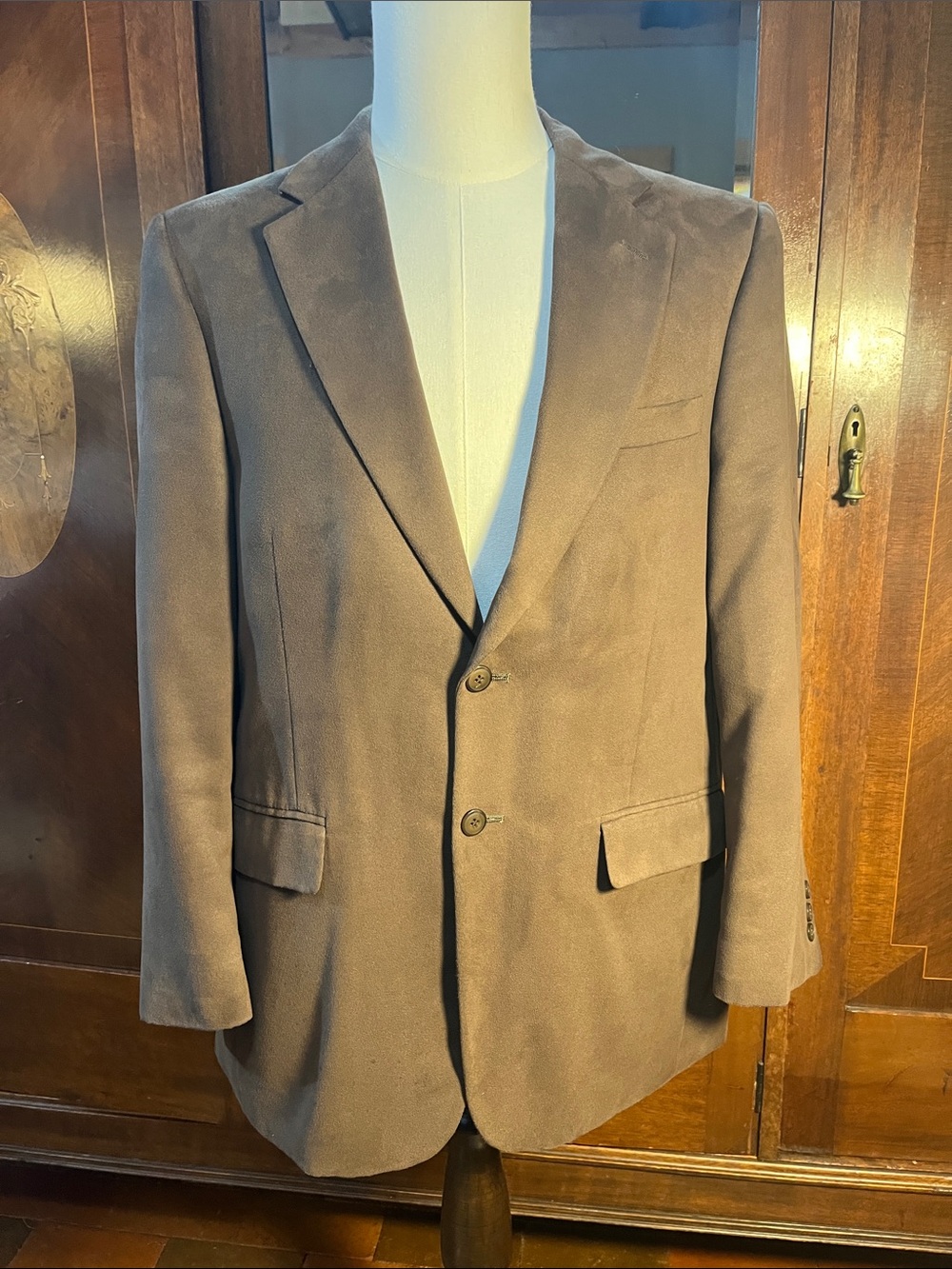 Vintage Jeffrey Banks 40R Supra Suede polyester blazer Brown 3249